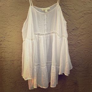 Staring at Stars off shoulder tunic top size M